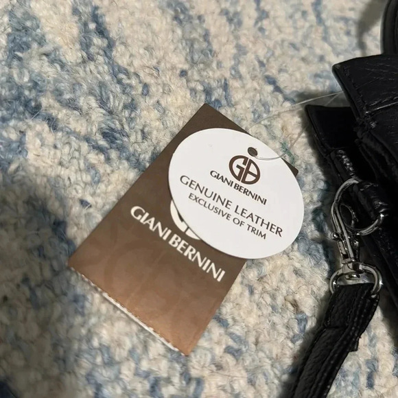 Giani Bernini softy core adjustable clutch small purse, genuine leather NWT - Picture 2 of 8